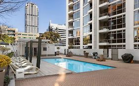Hydro Park Residences In Sandton With Generator